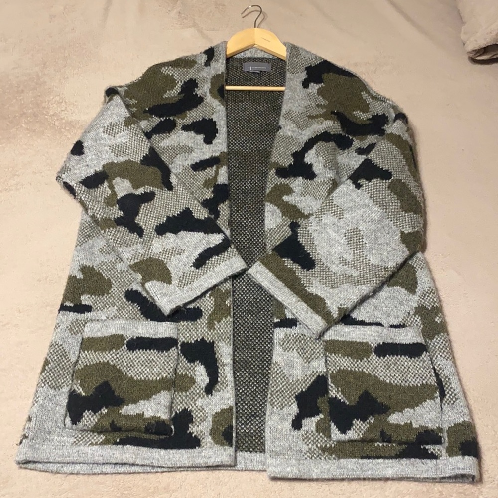 Anthropologie | Camouflage Open Front Cardigan | size L
